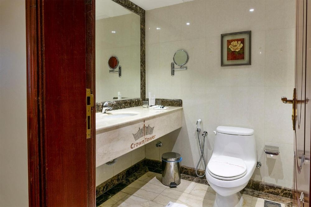Crown Tower Hotel Image 13