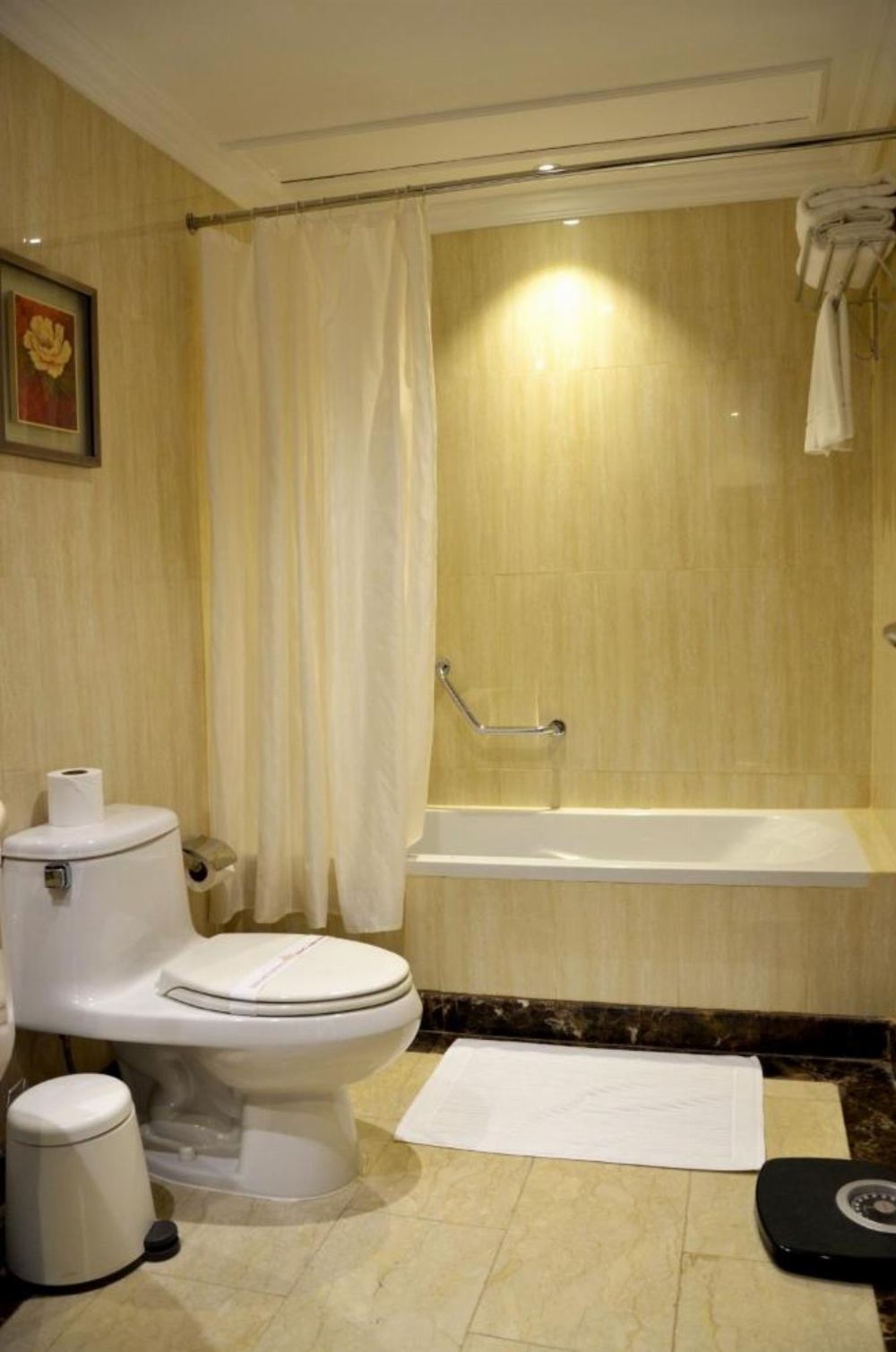 Crown Tower Hotel Image 23