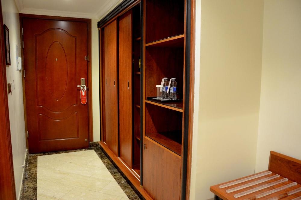 Crown Tower Hotel Image 30