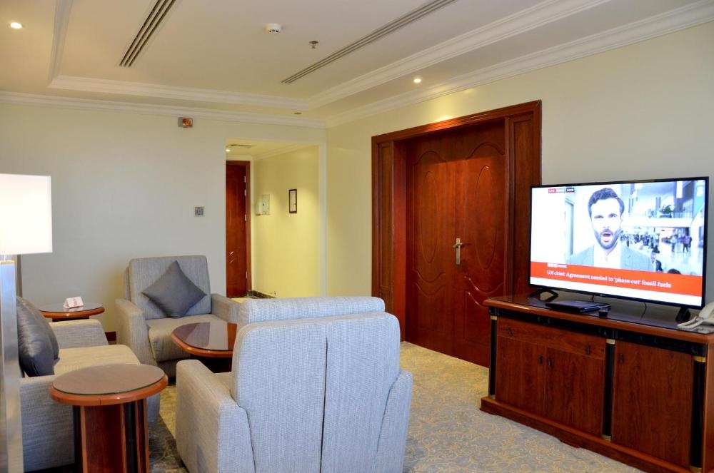 Crown Tower Hotel Image 44